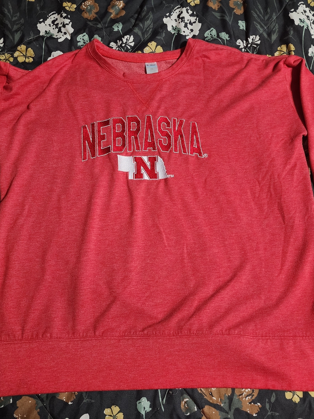 Gildan Red Nebraska Crewneck Sweatshirt